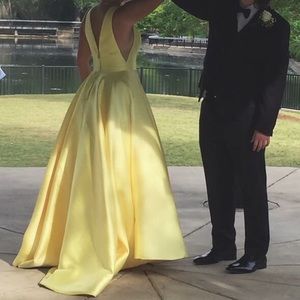 Sherri Hill (YELLOW) prom dress